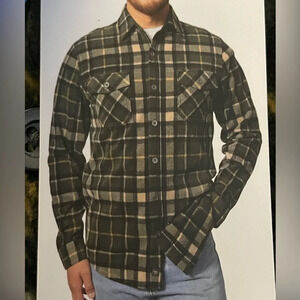 Freedom Foundry Soft Plaid Fleece Long Sleeve Shirt, Green, Size Large, NWT